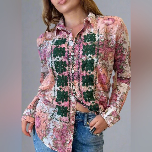 The Nu Vintage Tops - NWT The Nu Vintage Blouse Medium